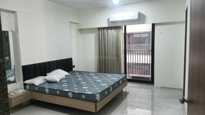 Bedroom Image of 2429 Sq.ft 3 BHK Apartment / Flat for rent in Vandematram Sky 100, Thaltej Ahmedabad for Rs. 55000