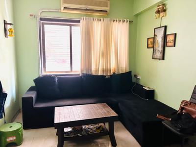 Hall Image of 400 Sq.ft 1 BHK Apartment / Flat for sale in Malad West Mumbai for Rs. 4000000