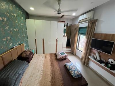 Bedroom Image of 1000 Sq.ft 2 BHK Apartment / Flat for rent in Kumar Kruti, Kalyani Nagar Pune for Rs. 55000