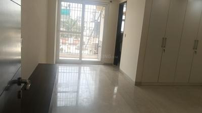 Bedroom Image of 2250 Sq.ft 3 BHK Builder Floor for rent in South Extension II New Delhi for Rs. 160000