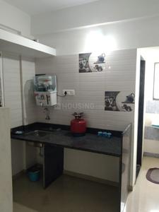 Kitchen Image of 500 Sq.ft 1 BHK Apartment / Flat for rent in Gokhalenagar Pune for Rs. 17000