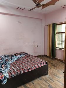 Bedroom Image of 850 Sq.ft 2 BHK Builder Floor for rent in Sector 63 A Noida for Rs. 21000