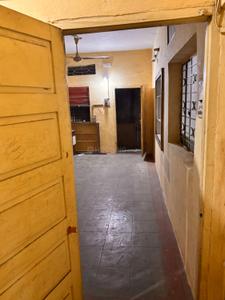 Hall Image of 1050 Sq.ft 2 BHK Independent House for rent in Koti Hyderabad for Rs. 20000