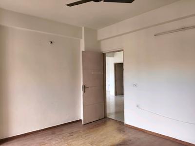 Bedroom Image of 1800 Sq.ft 3 BHK Apartment / Flat for sale in Swaraj Homes Gracious Tower, Sector 56 Gurgaon for Rs. 24000000
