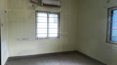 Gallery Cover Pic of Royal Garden Apartments