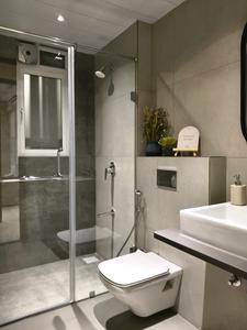 Common Bathroom Image of 4200 Sq.ft 4 BHK Apartment / Flat for sale in Kalpataru Jade Residences, Baner Pune for Rs. 40000000