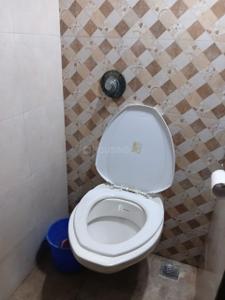 Bathroom Image of 450 Sq.ft 1 BHK Apartment / Flat for sale in Mulund East Mumbai for Rs. 7500000