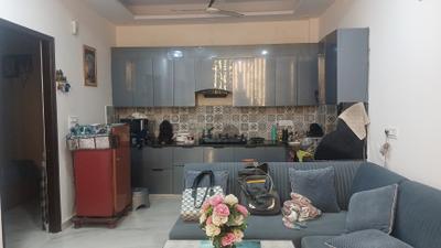 Living Room Image of 702 Sq.ft 2 BHK Apartment / Flat for rent in New Industrial Township Faridabad for Rs. 12000