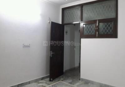 Bedroom Image of 950 Sq.ft 2 BHK Builder Floor for rent in Sant Nagar New Delhi for Rs. 35000