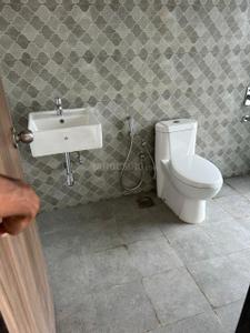 Image of 815 Sq.ft 2 BHK Apartment / Flat for sale in Ghatkopar East, Mumbai for Rs. 18500000