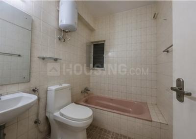 Bathroom Image of 2500 Sq.ft 3 BHK Apartment / Flat for rent in Silver Manor Apartment, Shanti Nagar Bengaluru for Rs. 85000