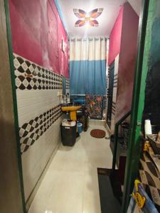 Bathroom Image of 2025 Sq.ft 2 BHK Builder Floor for sale in Mayur Vihar New Delhi for Rs. 3100000