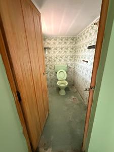 Bathroom Image of 1400 Sq.ft 2 BHK Independent House for rent in Madipakkam Chennai for Rs. 23000