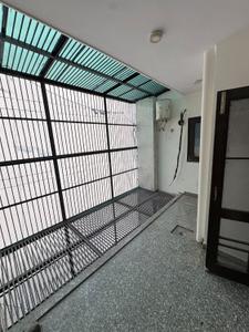 Balcony Image of 2100 Sq.ft 3 BHK Builder Floor for rent in Surya Niketan New Delhi for Rs. 60000