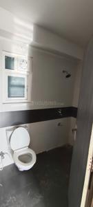 Bathroom Image of 1700 Sq.ft 3 BHK Apartment / Flat for rent in Pacific Golf Estate, Kulhan Dehradun for Rs. 55000