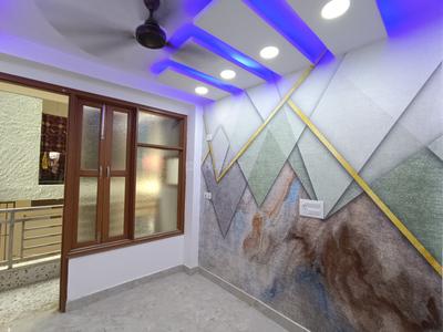 Bedroom Image of 880 Sq.ft 3 BHK Builder Floor for sale in Govindpuri New Delhi for Rs. 5400000