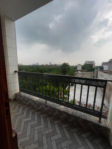 Balcony Image of 850 Sq.ft 2 BHK Builder Floor for rent in Dwarka Mor New Delhi for Rs. 14000
