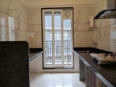 Kitchen Image of 1650 Sq.ft 3 BHK Apartment / Flat for sale in Paradise Sai Platinum, Kharghar Navi Mumbai for Rs. 17500000