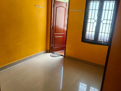Bedroom Image of 1000 Sq.ft 2 BHK Apartment / Flat for rent in Aminjikarai Chennai for Rs. 25000