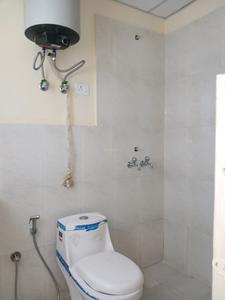 Bedroom Two Image of 1200 Sq.ft 3 BHK Apartment / Flat for rent in Pyramid Infinity, Sector 70 Gurgaon for Rs. 18500