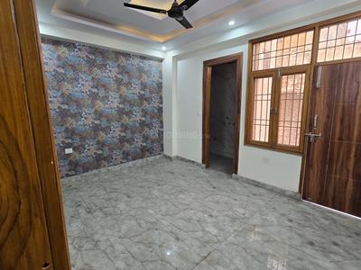 Bedroom Image of 1200 Sq.ft 3 BHK Builder Floor for sale in Shalimar Garden Ghaziabad for Rs. 7500000