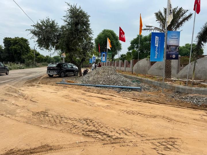 Mahindra World City Main Image 1