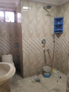 Common Bathroom Image of 900 Sq.ft 2 BHK Apartment / Flat for sale in Vikaspuri New Delhi for Rs. 9500000