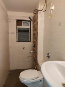Common Bathroom Image of 550 Sq.ft 1 BHK Apartment / Flat for sale in Conwood Astoria, Goregaon East Mumbai for Rs. 15500000