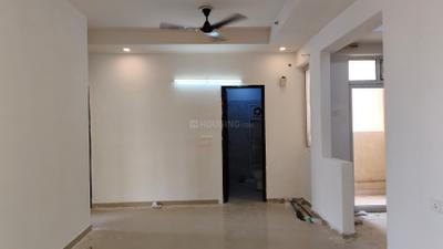 Living Room Image of 910 Sq.ft 2.5 BHK Apartment / Flat for sale in Prateek Grand City, Siddharth Vihar Ghaziabad for Rs. 10300000