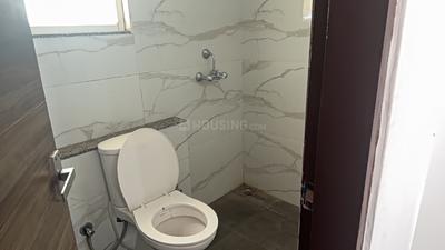 Bathroom Image of 990 Sq.ft 3 BHK Apartment / Flat for rent in Aroha, Jagatpura Jaipur for Rs. 22000