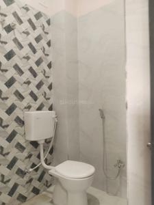 Bathroom Image of 450 Sq.ft 1 BHK Builder Floor for rent in Tarna Varanasi for Rs. 5000