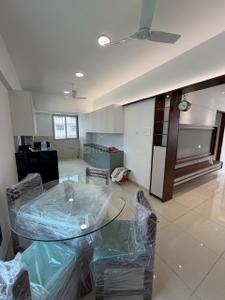 Hall Image of 1305 Sq.ft 3 BHK Apartment / Flat for sale in Kothrud Pune for Rs. 20000000