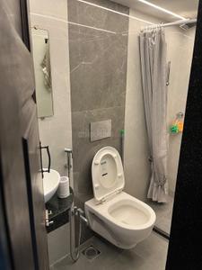 Bathroom Image of 750 Sq.ft 2 BHK Apartment / Flat for rent in Shivaji Park Mumbai for Rs. 80000