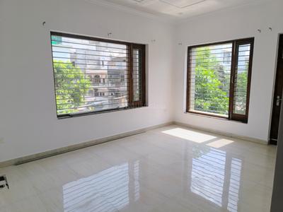 Bedroom Image of 2600 Sq.ft 3 BHK Builder Floor for rent in Sector 9 Faridabad for Rs. 32000