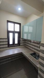 Kitchen Image of 400 Sq.ft 1 RK Builder Floor for rent in New Ashok Nagar New Delhi for Rs. 13000