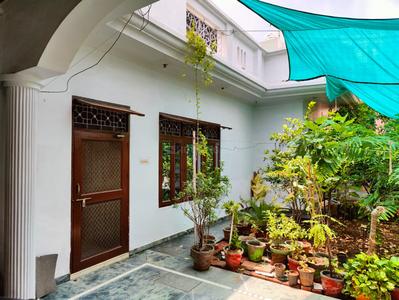 Balcony Image of 350 Sq.ft 1 RK Independent House for rent in Maholi Mathura for Rs. 9000
