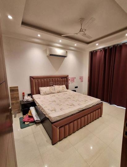 Saket Bedroom 1