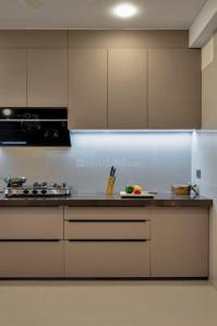 Kitchen Image of 2450 Sq.ft 3 BHK Apartment / Flat for rent in Superia Sky Superia, Bharthana Surat for Rs. 65000