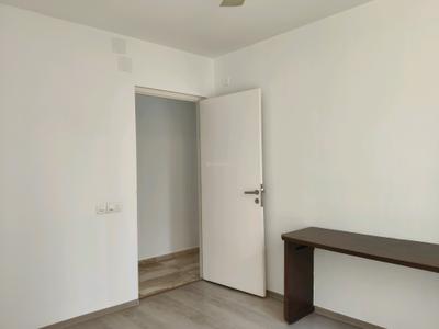 Bedroom Image of 1200 Sq.ft 2.5 BHK Apartment / Flat for rent in Hiranandani Chelsea, Thane West Thane for Rs. 58000