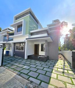 Image of 1600 Sq.ft 3 BHK Independent House for sale in North Parvur, Kochi for Rs. 6500000