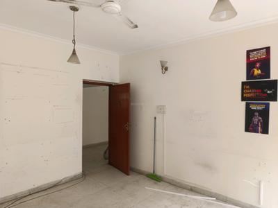 Bedroom Image of 2500 Sq.ft 4 BHK Apartment / Flat for rent in Vasant Kunj New Delhi for Rs. 125000