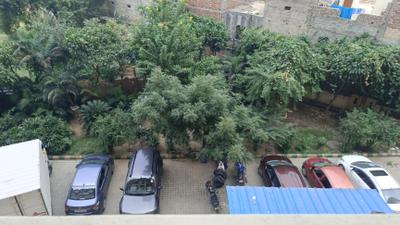 Image of 1505 Sq.ft 3 BHK Apartment / Flat for sale in Mahagun Mascot, Crossings Republik, Ghaziabad for Rs. 12000000