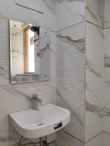 Bedroom Image of 680 Sq.ft 1 BHK Builder Floor for rent in Sector 27 Gurgaon for Rs. 33000