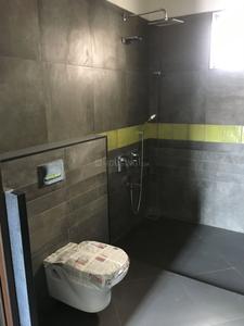 Bathroom Image of 6500 Sq.ft 5 BHK Villa for sale in New Alkapuri Vadodara for Rs. 72500000