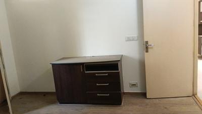 Bedroom Image of 1700 Sq.ft 3 BHK Apartment / Flat for sale in DLF Exclusive Floors, Sector 54 Gurgaon for Rs. 32000000