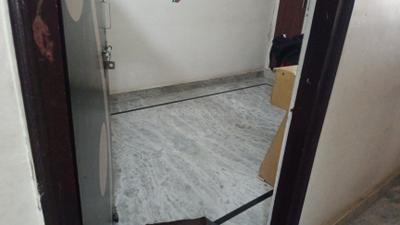 Bedroom Image of 800 Sq.ft 3 BHK Builder Floor for sale in Shahdara New Delhi for Rs. 4000000