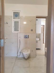 Common Bathroom Image of 3700 Sq.ft 4 BHK Builder Floor for sale in Sector 37 Faridabad for Rs. 39000000