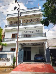 3 BHK Independent Builder Floor