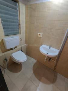 Image of 680 Sq.ft 2 BHK Apartment / Flat for rent in DB Ozone, Dahisar East, Mumbai for Rs. 27000