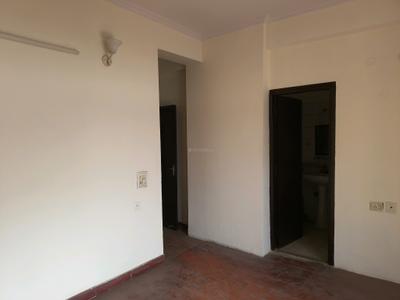 Bedroom Image of 1350 Sq.ft 3 BHK Apartment / Flat for rent in Mahagun Mosaic, Vaishali Ghaziabad for Rs. 30000